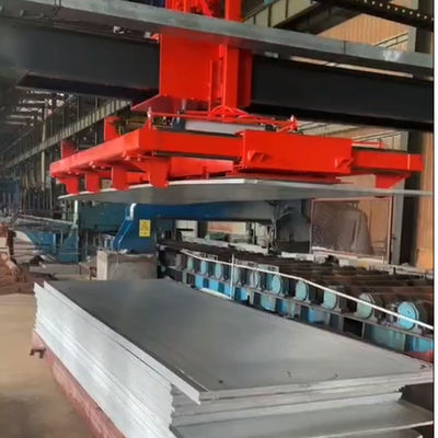 Personalizzazione di robot automatici industriali (300 kg-3 tonnellate)